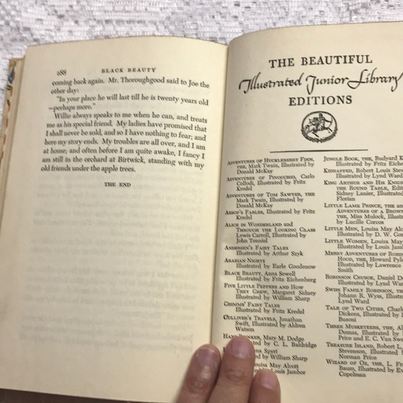 Black Beauty 1945 Hardback - Picture 9 of 12